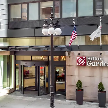 Hilton Garden Inn Chicago Downtown Riverwalk