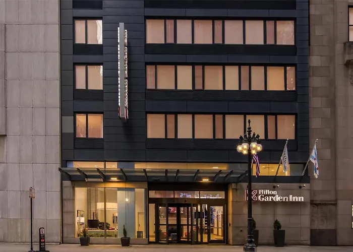 Hotel Hilton Garden Downtown Riverwalk 3*